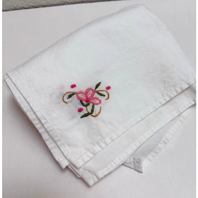 Vintage White Cotton Embroidered Napkins, Set of Six For Sale - Image 9 of 12