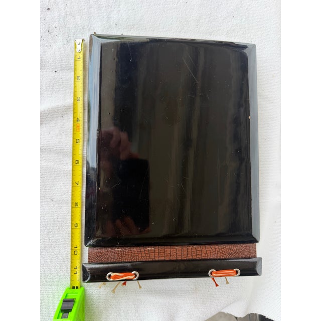 Vimtage Asian Abalone and Wood Laquered Photo Album For Sale - Image 12 of 12