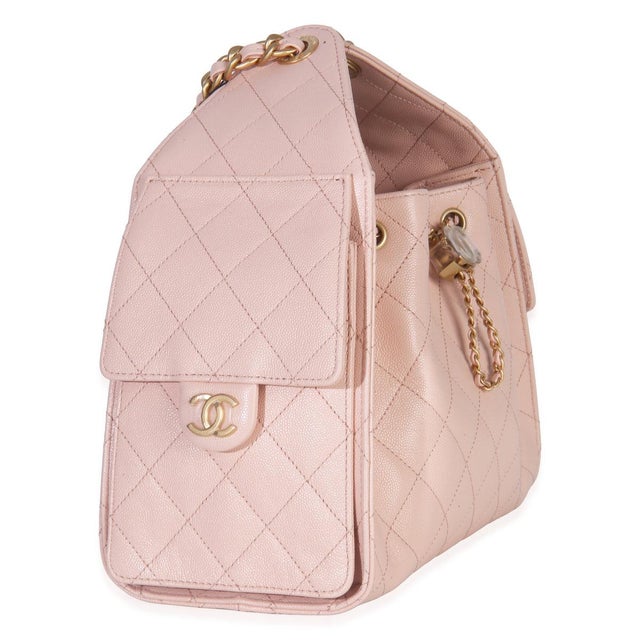 Contemporary Pink Quilted Caviar Small Chanel 25 Hobo Handbag For Sale - Image 3 of 8