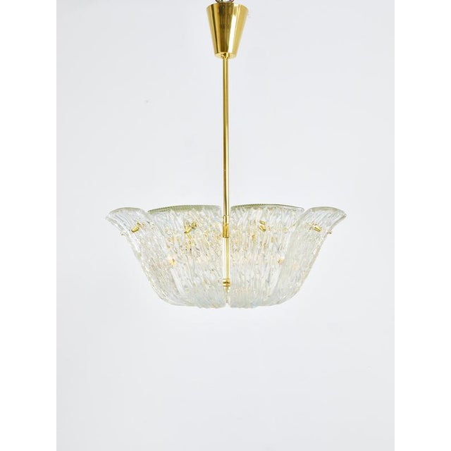 1950s Large Vintage Curved Basket Pendant Light in Brass and Textured Glass by J. T. Kalmar for Kalmar, Vienna, 1950 For Sale - Image 5 of 18