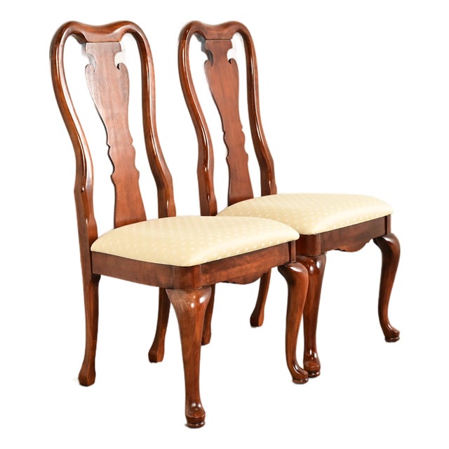 Thomasville Queen Anne Carved Solid Mahogany Side Chairs or Dining Chairs | Pair For Sale