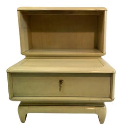 Example of Kent Coffey Nightstands