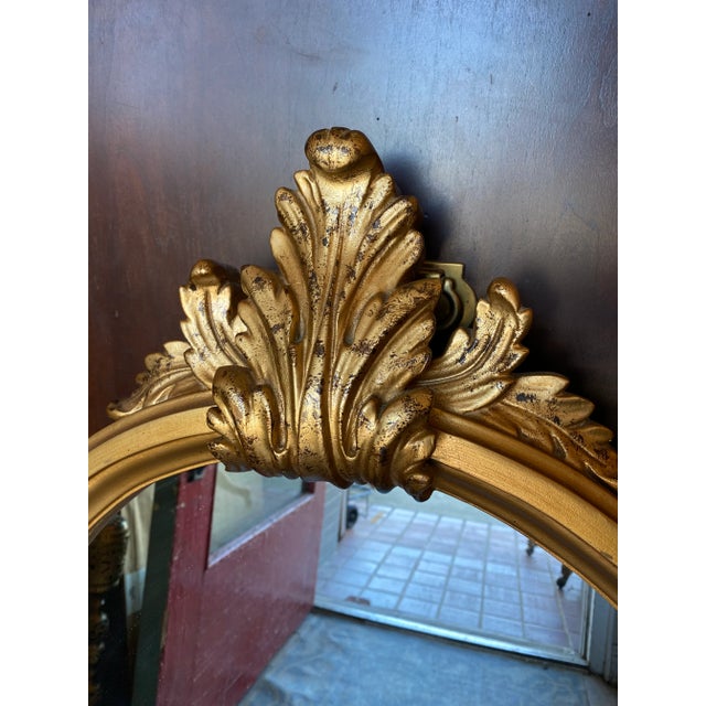 1980s Hollywood Regency Primrose Reproduction Arched Mirror For Sale - Image 4 of 5