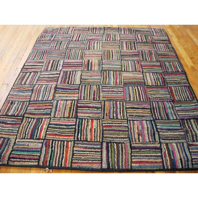 Antique American Hooked rug. Measures: 4'9"x 6'0". 1930s Small Scatter Size American Hooked Antique Wool Rug, Country of...