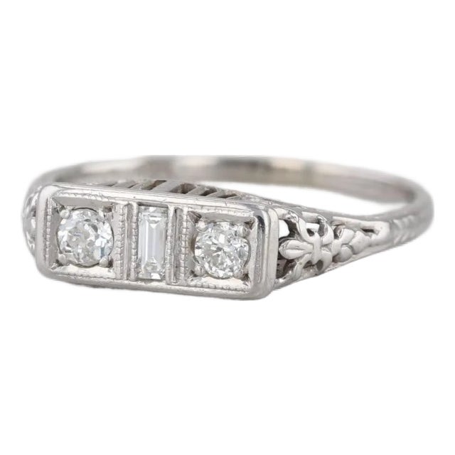 0.17ctw Diamond Art Deco Filigree Ring 14k White Gold Size 7 Stackable For Sale