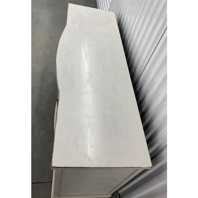 1960s Vintage Painted Duncan Phyfe Style Bow Front 58"w Buffet Sideboard Dresser For Sale - Image 5 of 11