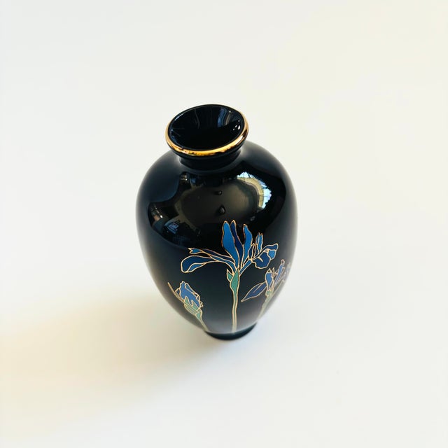 Postmodern Vintage Blue Iris Ceramic Bud Vase by Otagiri, Japan For Sale - Image 3 of 8