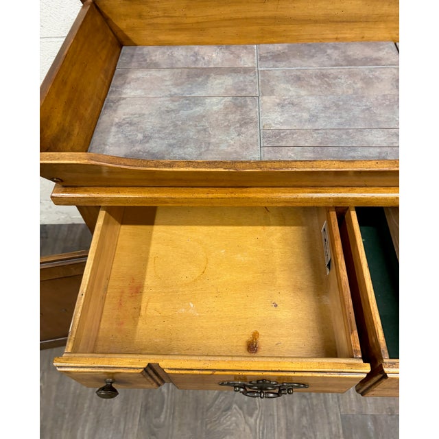 Vintage Garrison Furniture Company Early American Colonial Revival Dry Sink For Sale - Image 14 of 17