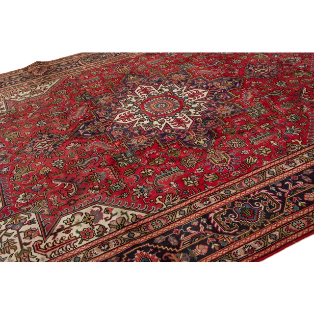 1950s Red Vintage Heriz Handmade Wool Rug With Medallion Design For Sale - Image 5 of 8