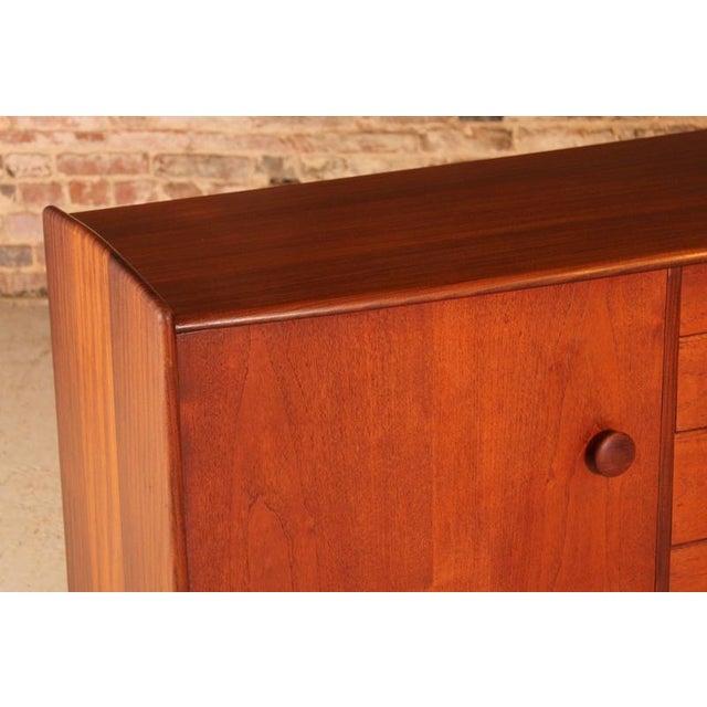 Mid-Century Modern Afromosia Sideboard by A. Younger Ltd, England, 1960s For Sale - Image 4 of 14