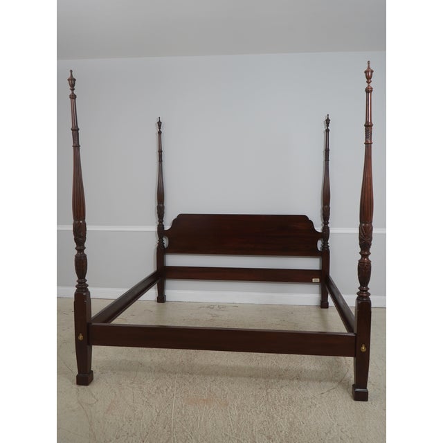 Age: Approx: 30 Years Old Details: Finish no.225 Georgian Court Collection Quality Construction Traditional Style...