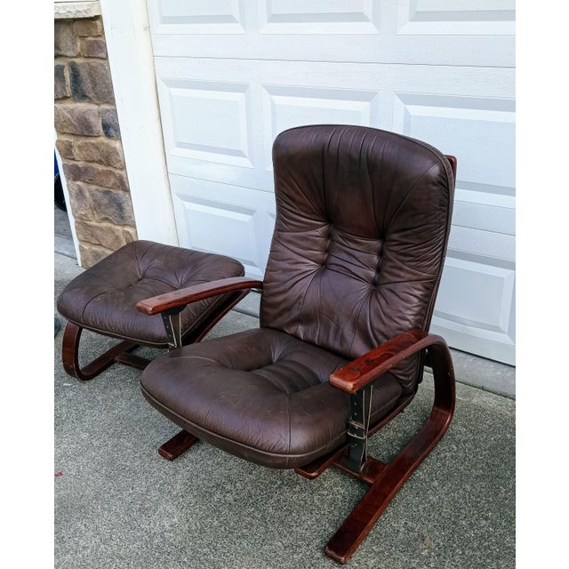 Wood MCM Westnofa Scandinavian "The Panter" Lounge Chair & Ottoman Made in Norway & Designed by the Legendary Arnt Lande. For Sale - Image 7 of 12