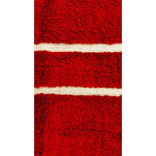 Mid-Century Modern Graphic Red Moroccan Berber Rug For Sale - Image 3 of 14