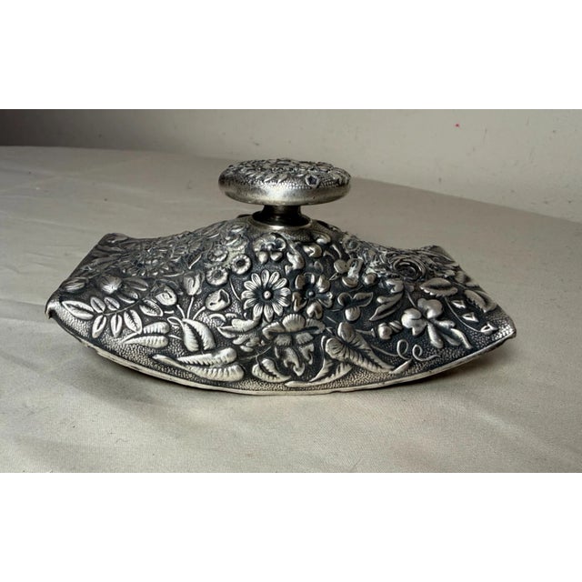 Antique Ornate Tiffany & Co. Silver Wood Repousse Ink Blotter Desk Top Article For Sale - Image 10 of 13