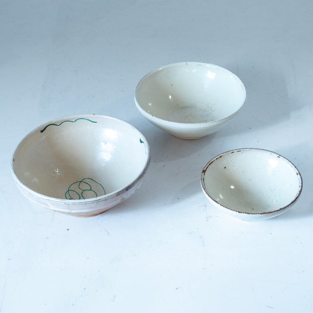 Antique Handmade Ceramic Bowls, Italy, 1900s, Set of 3 For Sale - Image 9 of 9