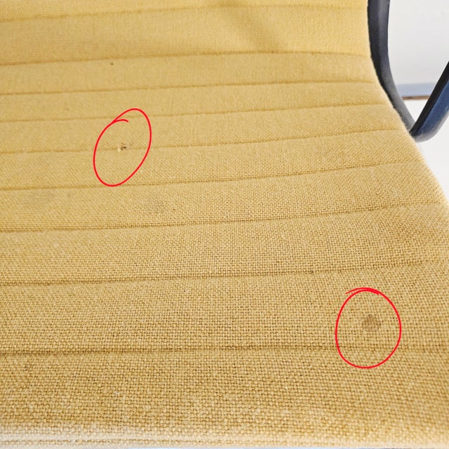 1950's Charles & Ray Eames for Herman Miller Aluminum Group Recliner & Ottoman — 1st Generation / Patent Pending For Sale - Image 9 of 10
