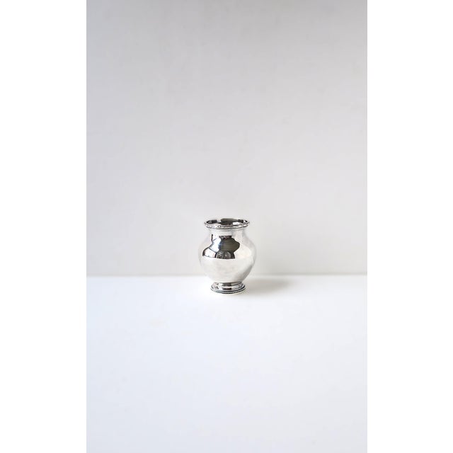 Traditional Sterling Silver Vase For Sale - Image 3 of 11