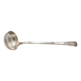 Silver Shell with Handle Reliefs in the style of Caninhas For Sale