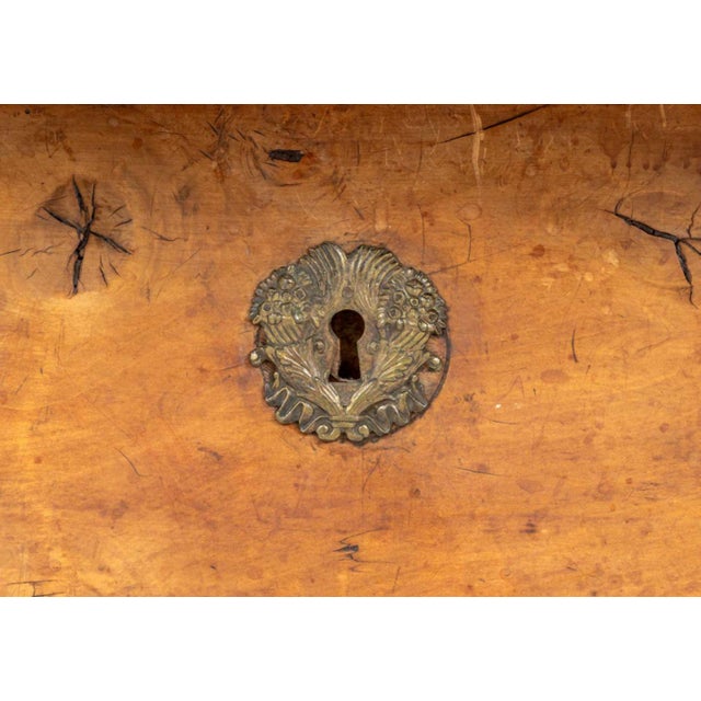 19th Century French Empire Mahogany Chest of Drawers For Sale - Image 5 of 10