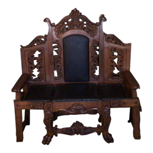 1800's Victorian Kings Chair
