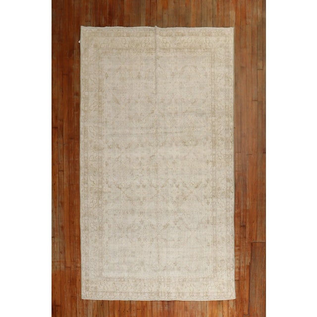 Worn Vintage Turkish Rug - 5'3" x 9' For Sale - Image 10 of 10