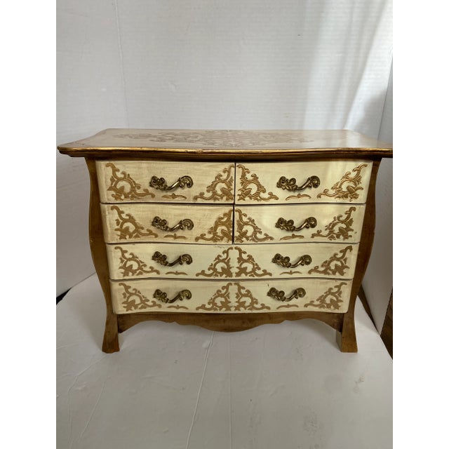 Vintage Florentine Italian Jewelry Music Box For Sale - Image 13 of 13