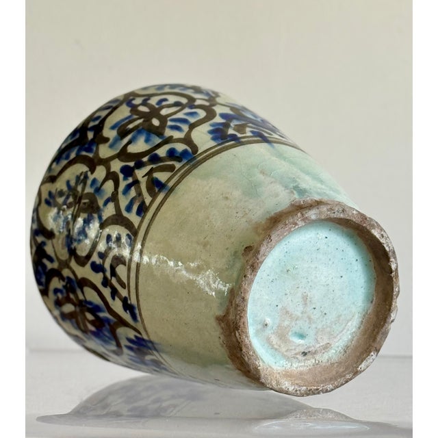 Early 18th Century Persian Safavid Pottery Jar For Sale - Image 16 of 17