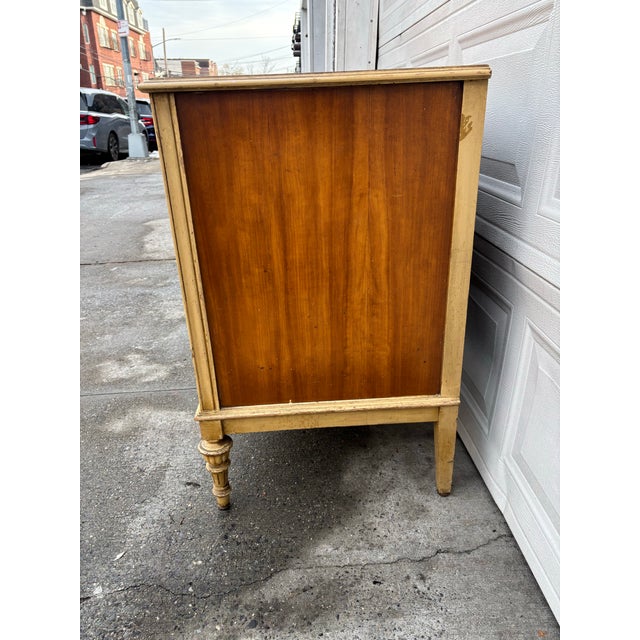 French Provincial Vintage French Provincial Dresser | Walnut Veneer Chest of Drawers | Louis XV Style Cream & Wood Bedroom Furniture | Mid Century Dresser For Sale - Image 3 of 12