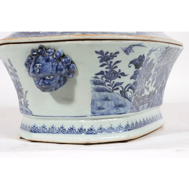 18th-Century Chinese Export Blue & White Porcelain Soup Tureen, Cover & Stand For Sale - Image 10 of 17