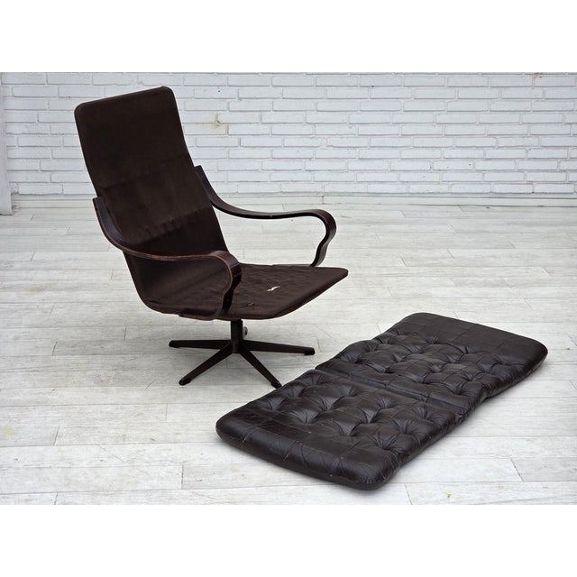Scandinavian Swivel Armchair in Patchwork Leather, 1970s For Sale - Image 6 of 18