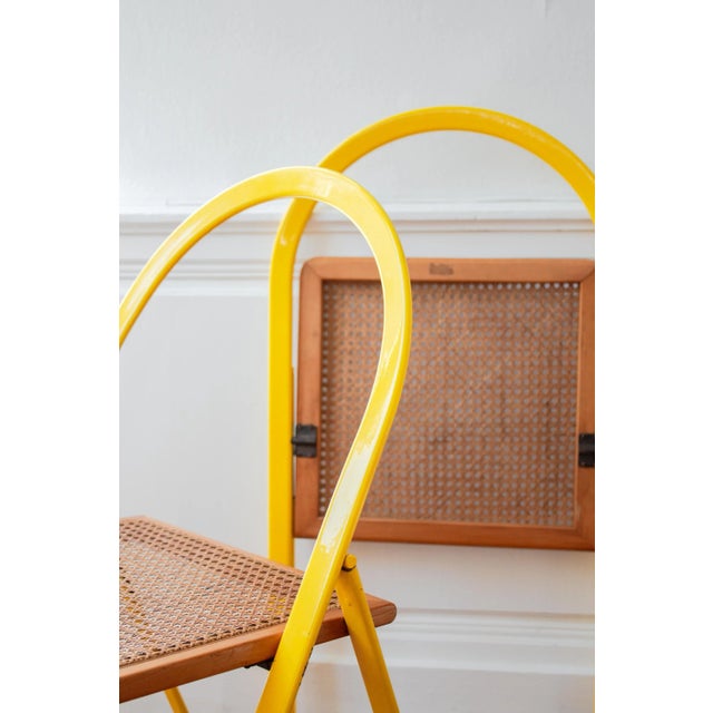 Vintage Folding Chairs in Yellow Lacquered Metal and Caning by Giorgio Cattelan for Cidue, 1970s, Set of 2 For Sale - Image 18 of 18