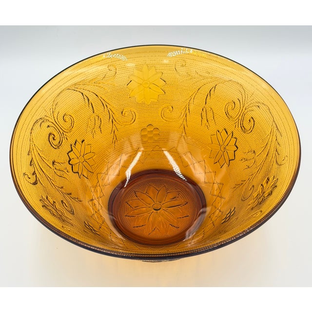 1960s 1960s Indiana Sandwich Glass Tiara Amber Round Serving Bowl 10" For Sale - Image 5 of 5
