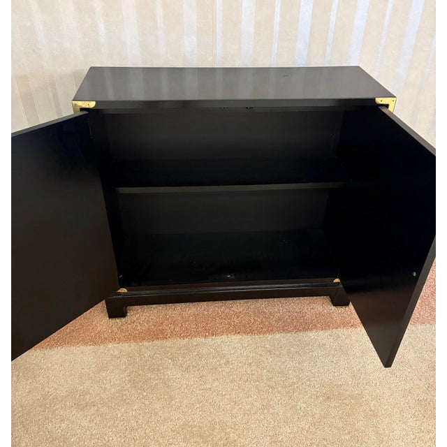 Hollywood Regency Black Lacquered Asian Painted 2-Door Chest / Cabinet For Sale - Image 3 of 4
