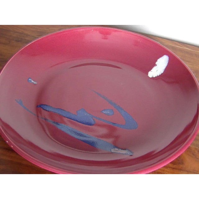 Burgundy 1990s Large Decorative Minimalist Centerpiece Bowl Burgundy With Blue Accents Signed Hp For Sale - Image 8 of 11
