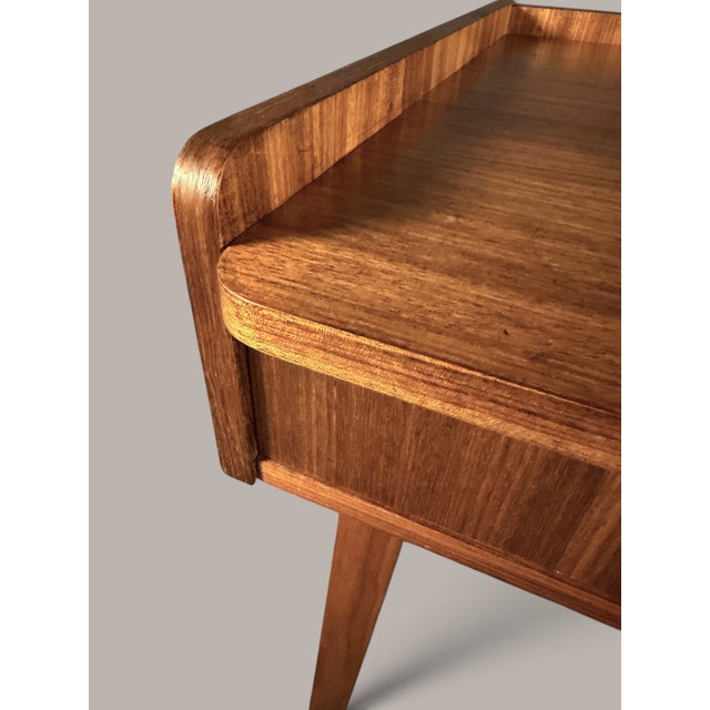 Brown German Desk from VEB Deutsche Werkstätten Hellerau, 1930s For Sale - Image 8 of 13