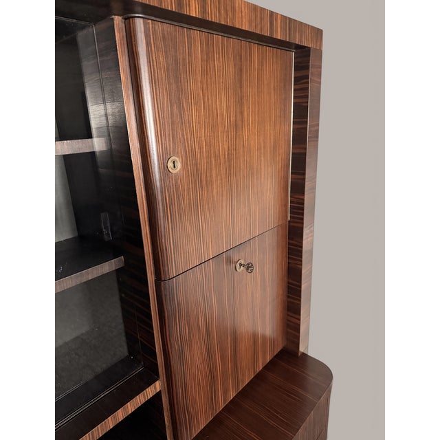 Large New Objectivity Wardrobe by Bruno Paul, 1930s For Sale - Image 14 of 16