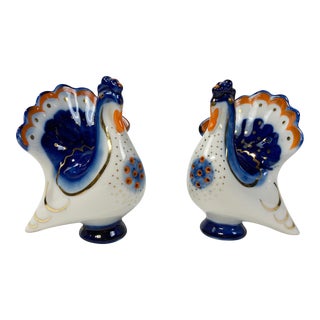Whimsical Vintage Lomonosov Porcelain Turkey Salt and Pepper Shakers, a Pair For Sale