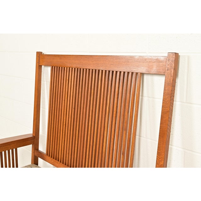Brown Stickley Mission Oak Arts & Crafts Spindle Bench or Settee For Sale - Image 8 of 18