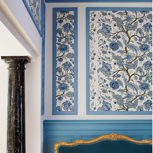 This listing is for a wallpaper sample only. If you'd like to purchase this wallpaper, please click here:...