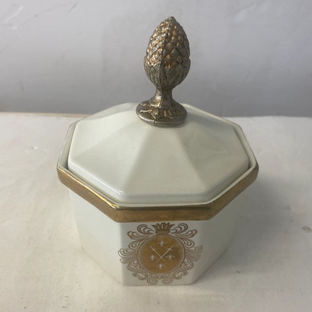 Ernest Sohn Octagonal Ceramic Box With Pineapple Finial For Sale - Image 9 of 9