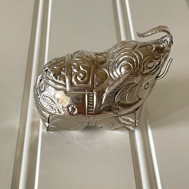 1920s Antique Cambodian Silver Elephant Betel Box For Sale - Image 5 of 8
