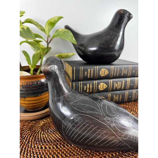 Mid-Century Modern Pair of Vintage Mexican Black Clay Bird Sculptures, Mid-Century Folk Art For Sale - Image 3 of 12