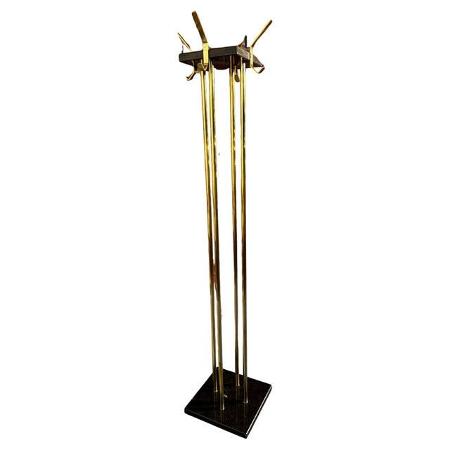 Large Art Deco Italian Standing Coat Rack in Brass and Black Marble, 1950s, in Very Good conditions. Designed 1950 to 1959