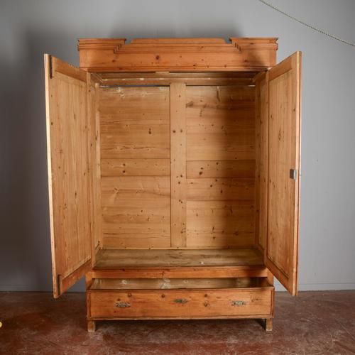 Large Antique Fir Wardrobe For Sale - Image 4 of 18