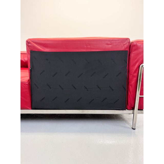 Cassina Leather LC3 Chair by Le Corbusier for Cassina For Sale - Image 4 of 8
