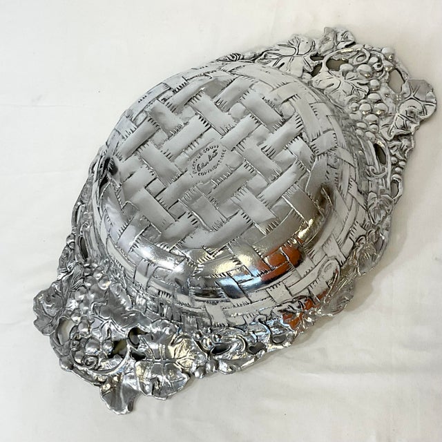 1998 Vintage Arthur Court Hollywood Regency Faux Wicker Basket Serving Bowl. For Sale - Image 10 of 12