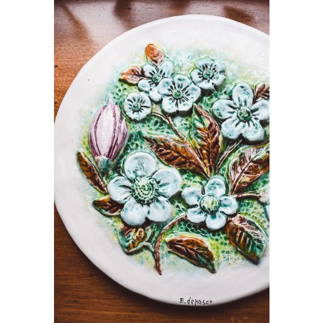 Vintage Italian Maiolica Decorative Plates, Set of 2 For Sale - Image 11 of 12