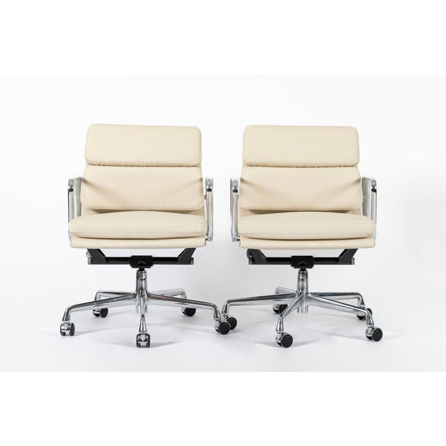 Mid-Century Modern Eames for Herman Miller Tan Cream Office Chairs in Schumacher Vegan Leather For Sale - Image 3 of 11