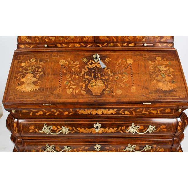 Antique 18th Century Dutch Walnut Marquetry Bureau Cabinet For Sale - Image 5 of 18