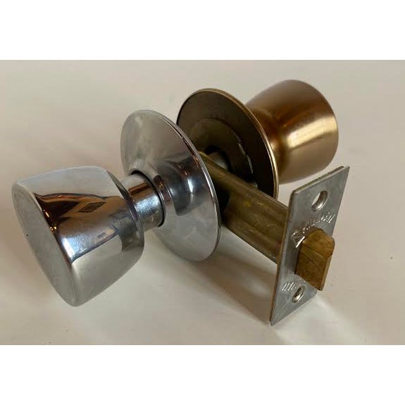 1960s 1960s Mid-Century Modern Satin Bronze/Chrome Split Finish Skillman Passage Doorset For Sale - Image 5 of 9
